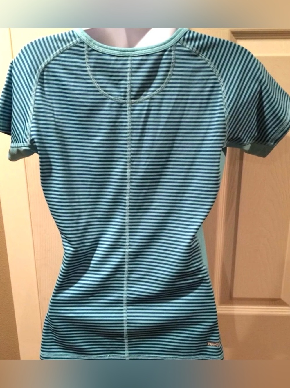 THE NORTH FACE Tee Vapor Wick Shirt Turquoise Scoop Knit Striped Top Stretchy - Picture 6 of 8